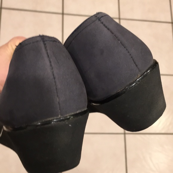 Ferragamo gray wedges - Picture 4 of 8